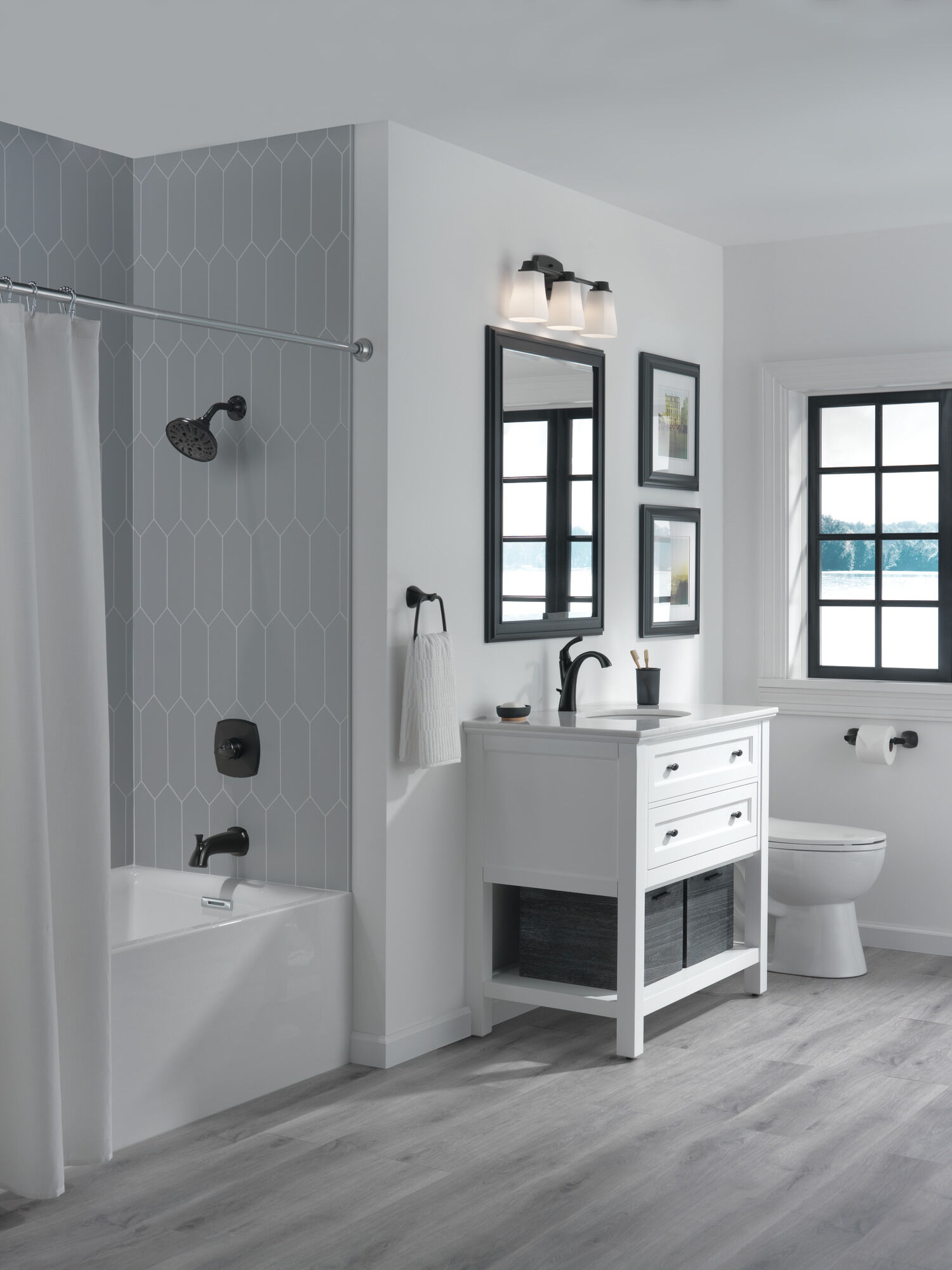 Ванна и облицовка для душа Monitor 14 Series Delta Faucet 144748-BL - Вид №5