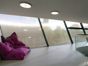 Витражная система с вставкой из проволочной сетки