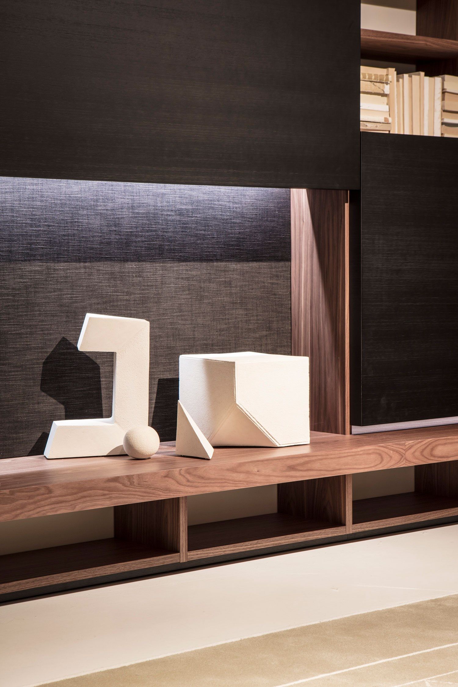 Настенный книжный шкаф из грецкого ореха Porro SYSTEM ARCH-00038451 - Вид №12