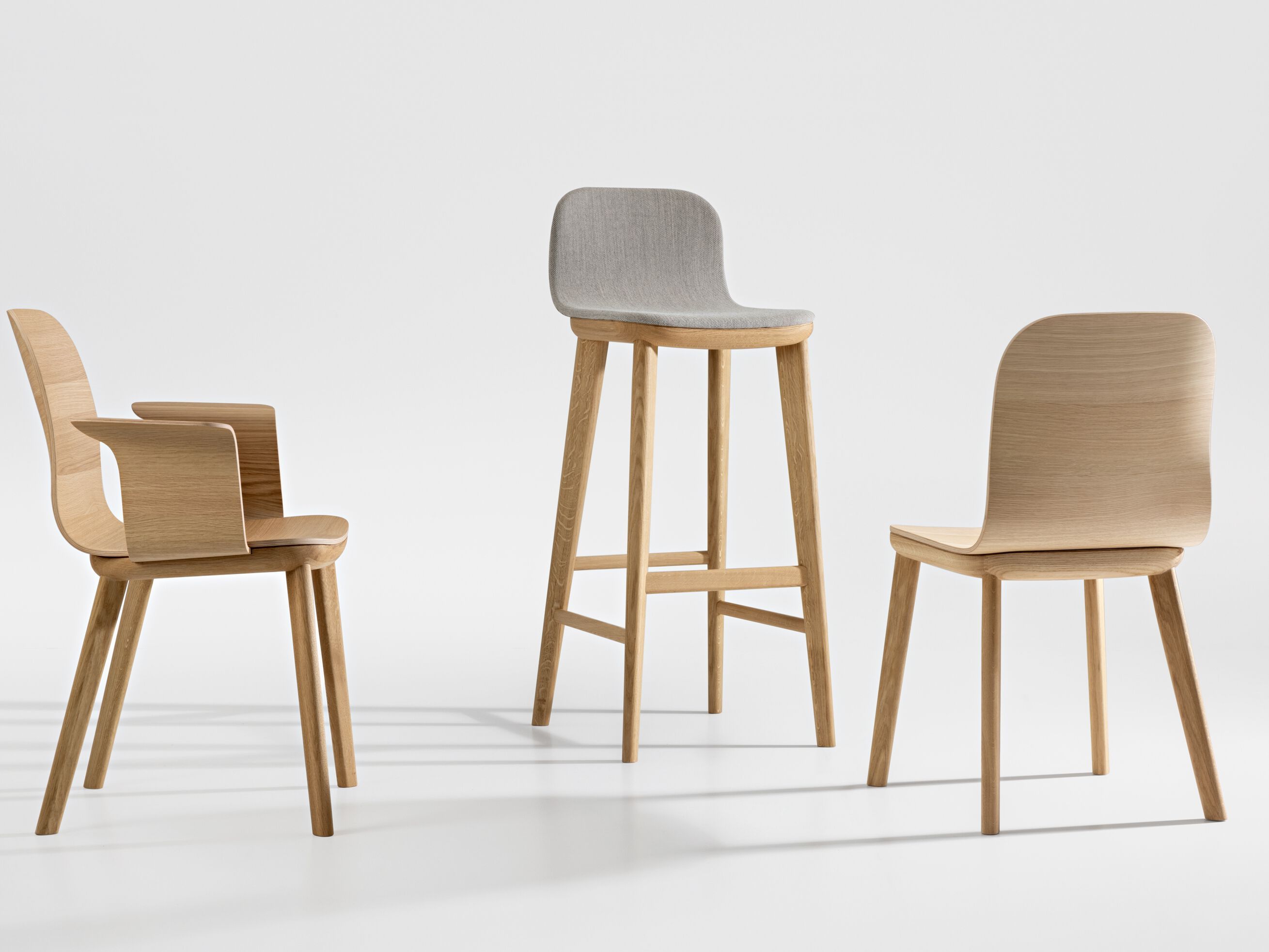 Мягкий стул ZEITRAUM Aeon ARCH-00098304