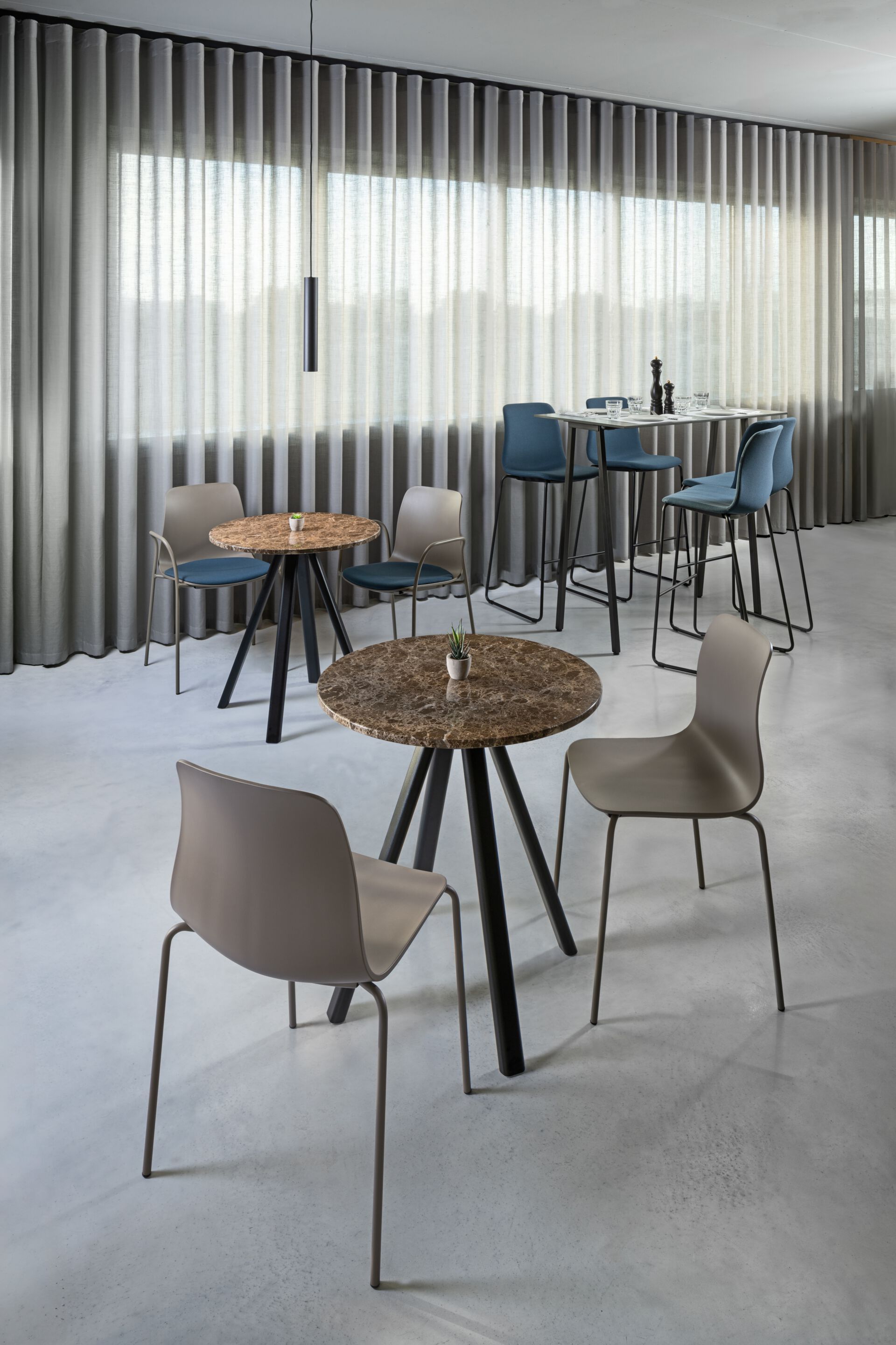 Мягкий табурет для салазок GABER Unik ARCH-00037348 - Вид №2