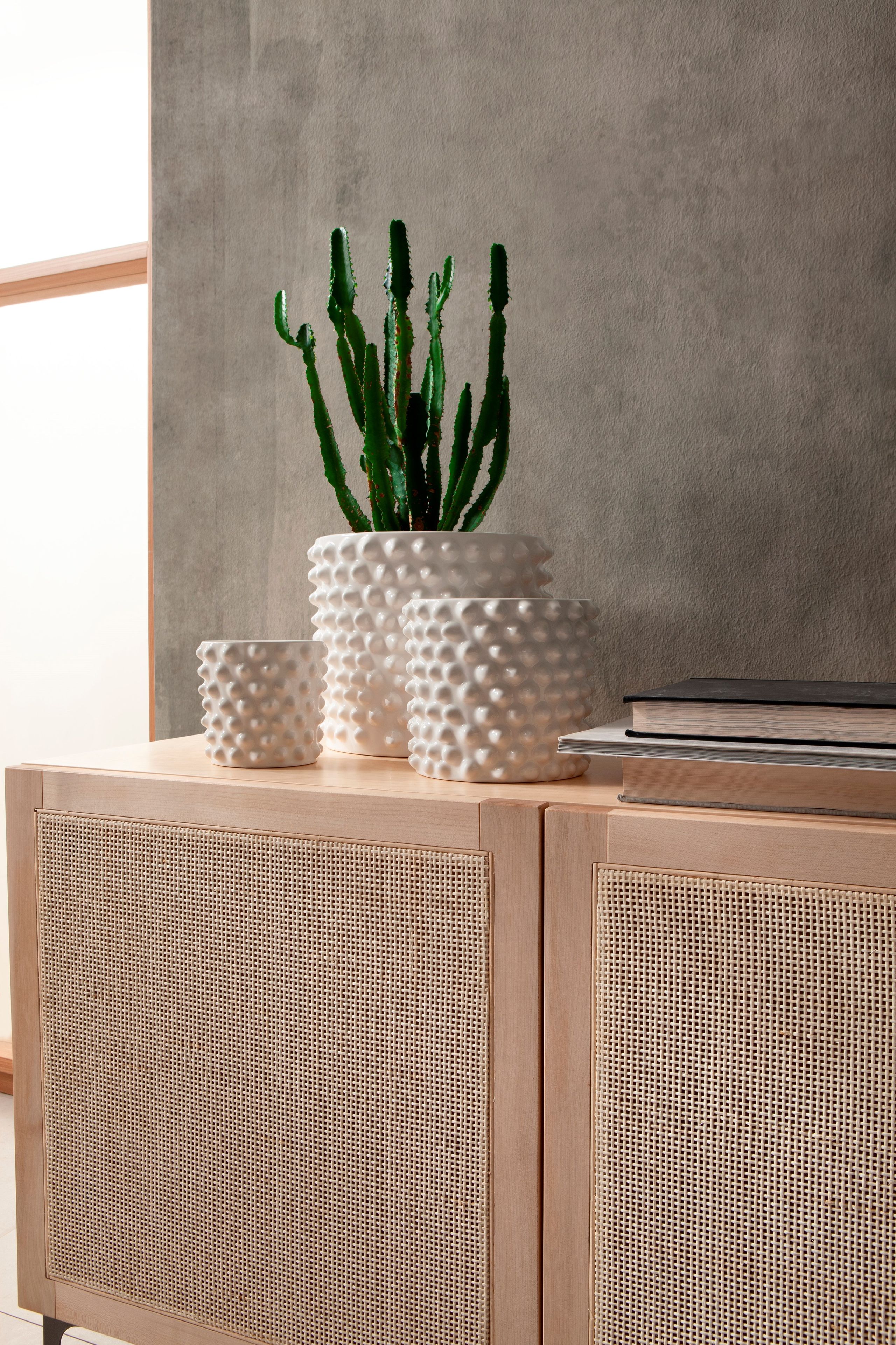 Шкаф из бука с распашными створками Mila Maurizi Maison ARCH-00141245 - Вид №2