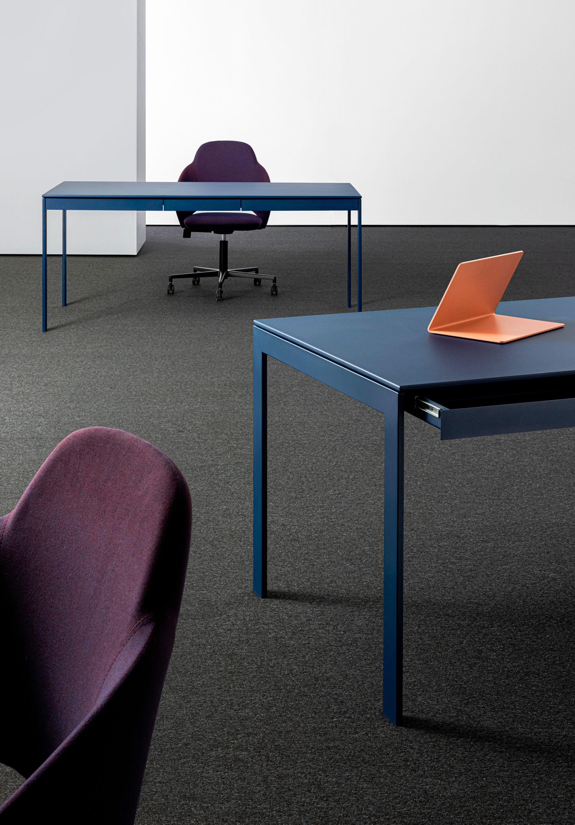 Прямоугольный металлический стол Mara фольга ARCH-00132771 - Вид №8