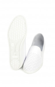 68165 Туфли женские с закрытым задником белые  Сабо и сланцы размер 38