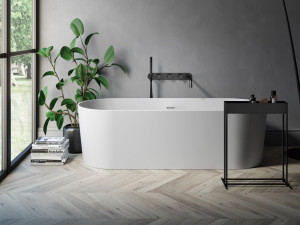 Овальная ванна в центре комнаты в Korakril™