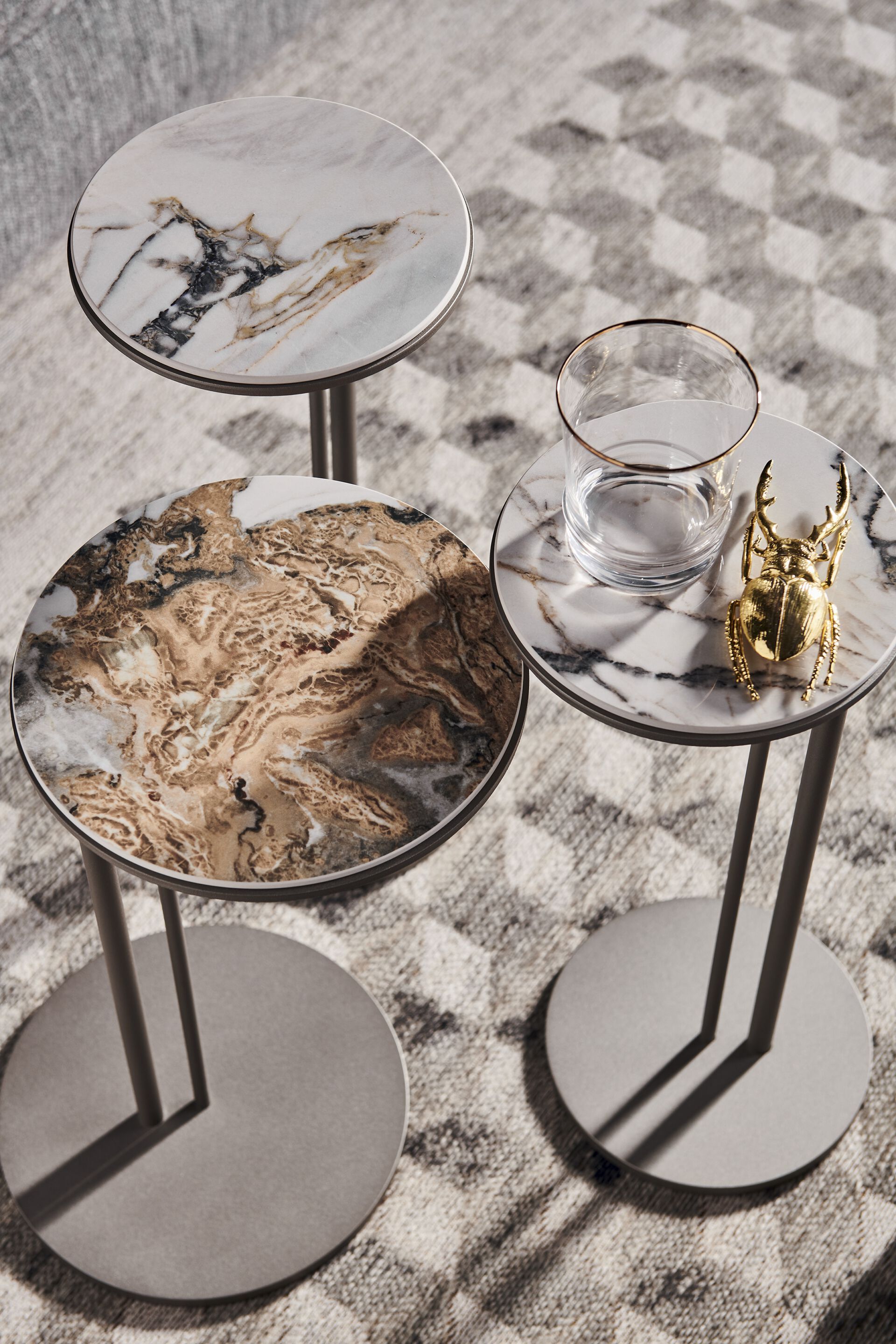 Высокий круглый журнальный столик Cattelan italia STING ARCH-00046731 - Вид №3