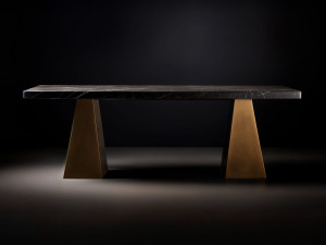 Прямоугольная мраморная консоль