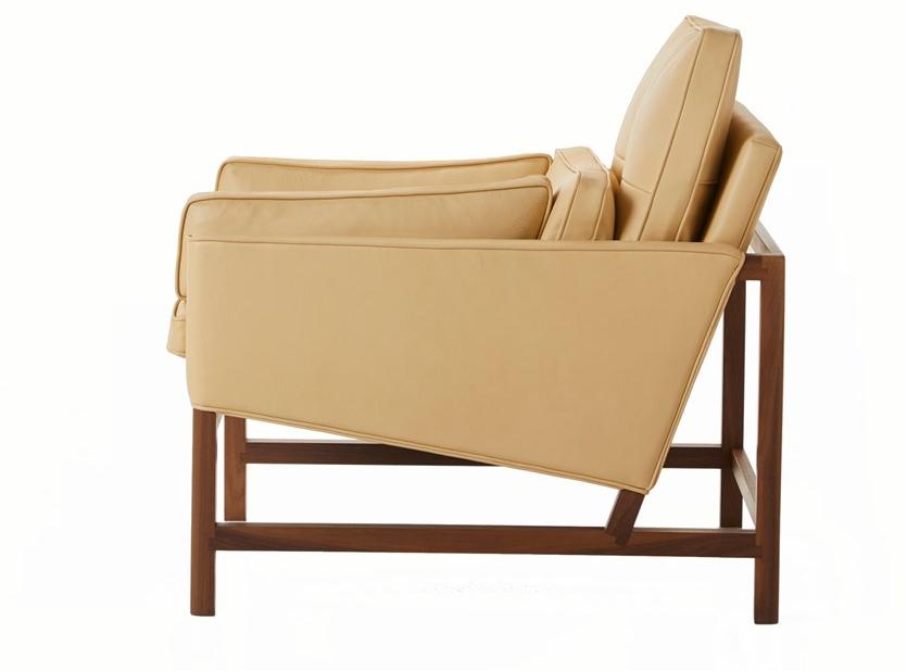 BassamFellows Кожаное кресло с подлокотниками Wood frame lounge Cb-50 - Вид №2