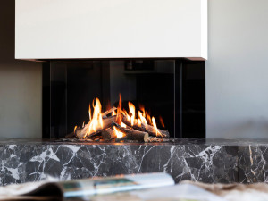 Газовый тройной закрытый камин