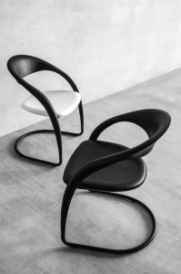 Стул CLOU TONON 892.11