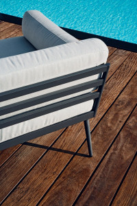 Мягкий садовый диван Sunbrella®