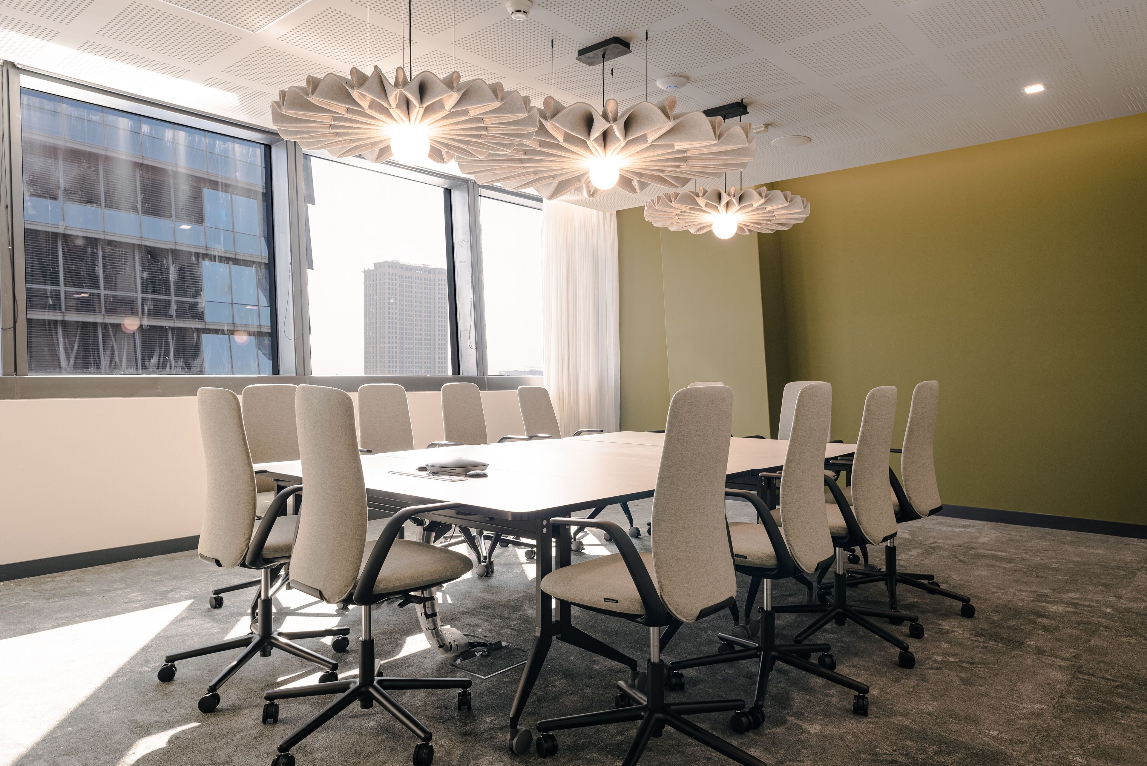 Офисное кресло с высокой спинкой Haworth NIA ARCH-00032055 - Вид №10