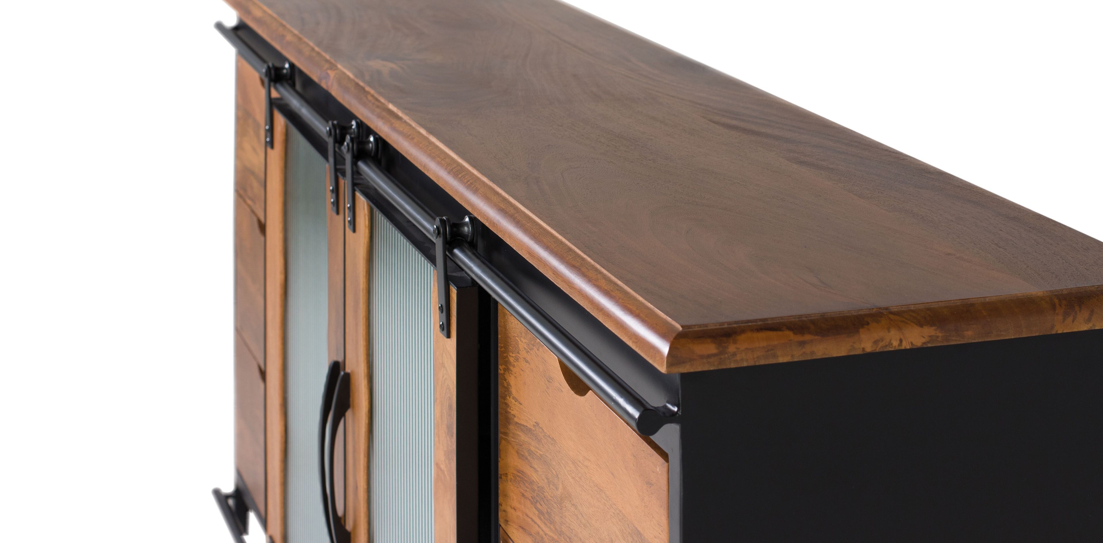 Шкаф из манго с выдвижными ящиками и дверями Giner y Colomer Занзибар ARCH-00051701 - Вид №3