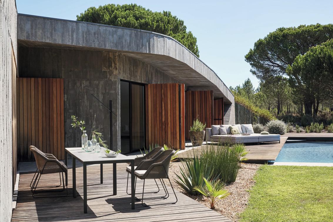 MNST592 Кресло для отдыха lotus smokey 99 Manutti Zendo - Вид №23