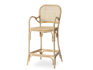 Стул из ротанга
