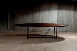 Heerenhuis Овальный стол из вторичного дерева