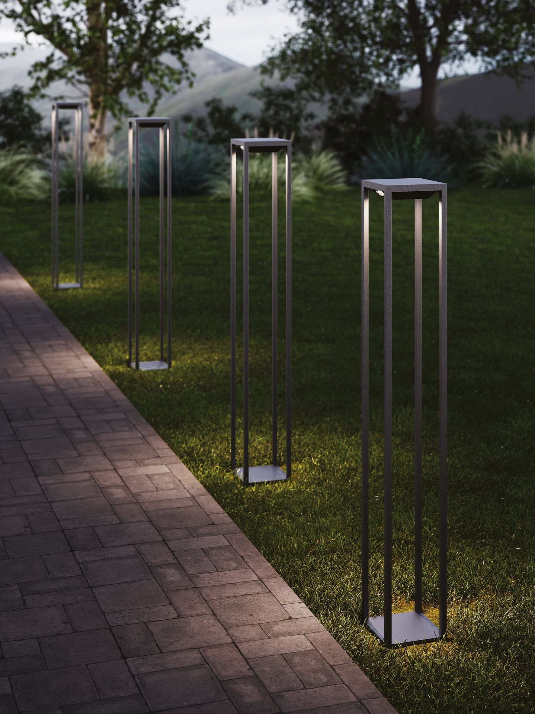 Солнечная напольная лампа для наружного освещения Zafferano Solar ARCH-00140486 - Вид №2