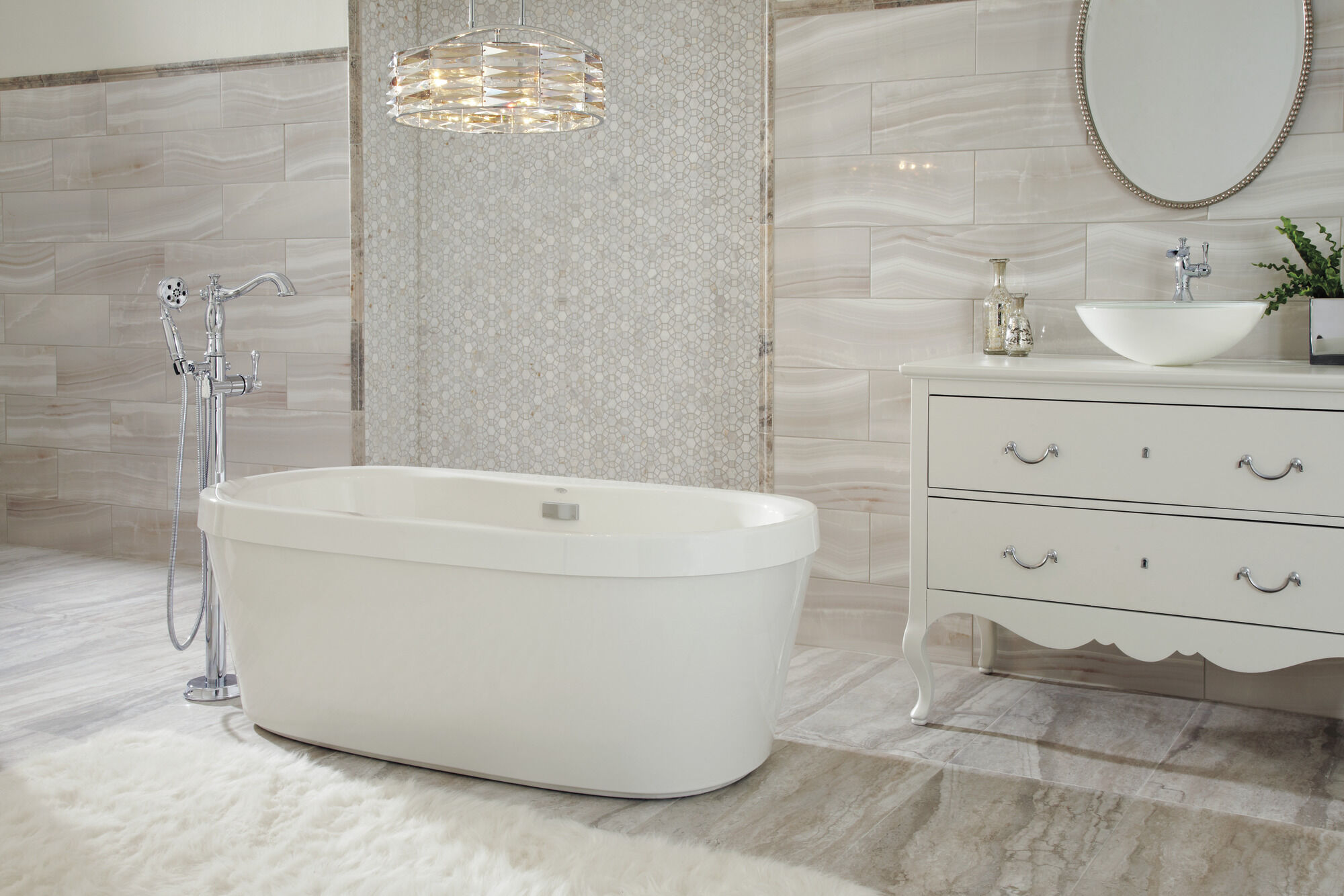 Отдельно стоящая ванна 60 "x 32" со встроенным сливом и переливом Delta Faucet Synergy B14416-6032-WH - Вид №8