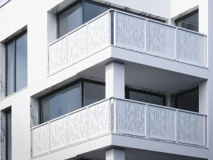 FARAONE Алюминиевый парапет с панелями из микроперфорированного листового металла Olimpia