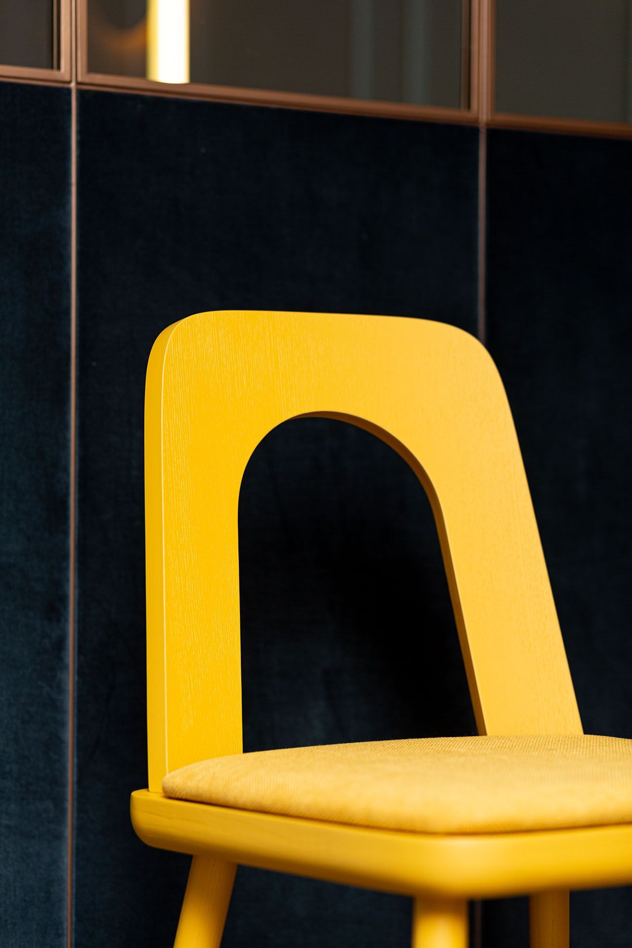 Стул из ясеня с мягким сиденьем SIPA арка ARCH-00152403 - Вид №2