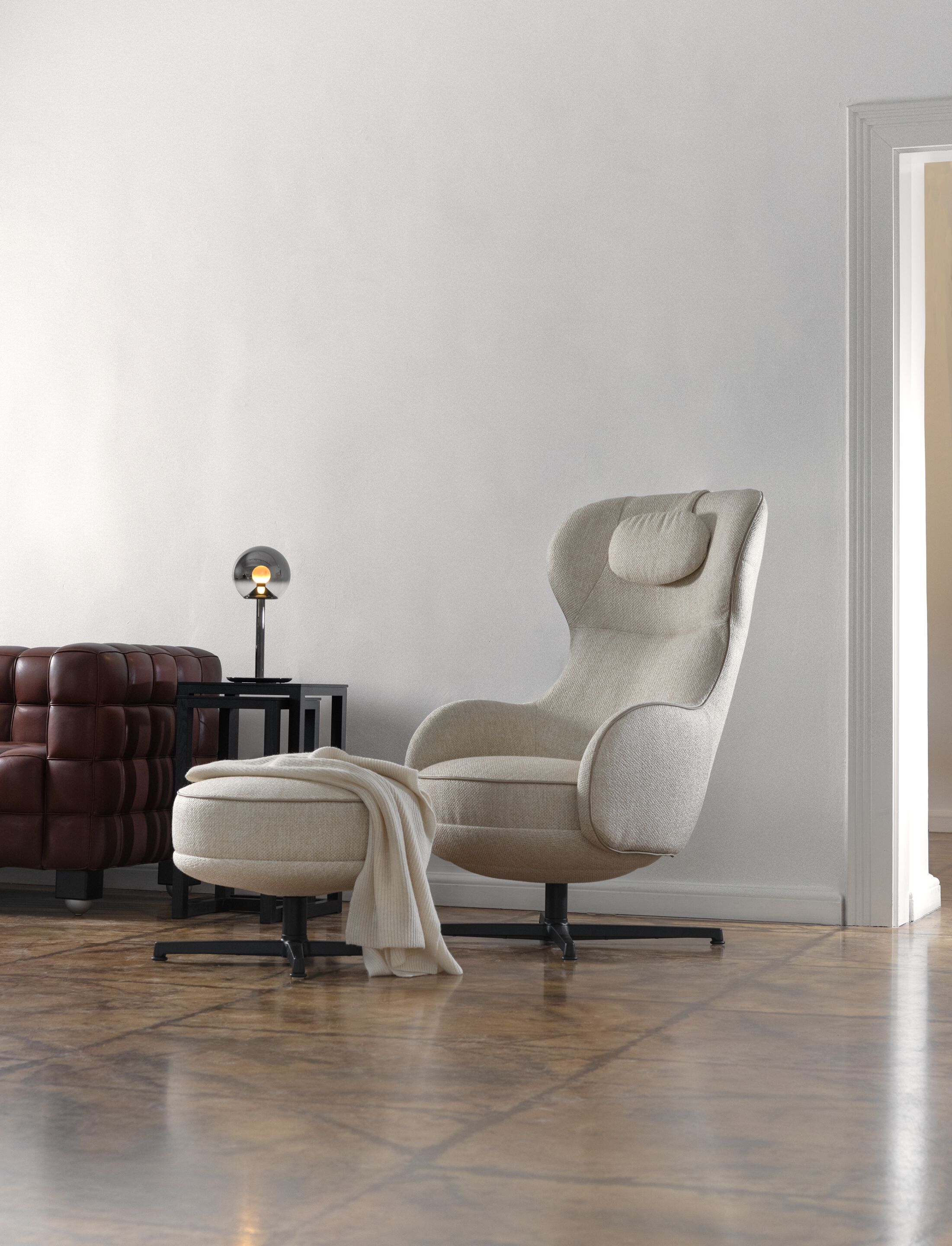 Вращающееся кресло с высокой спинкой Wittmann Tuya ARCH-00053937 - Вид №5