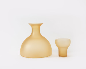 Графин из выдувного стекла