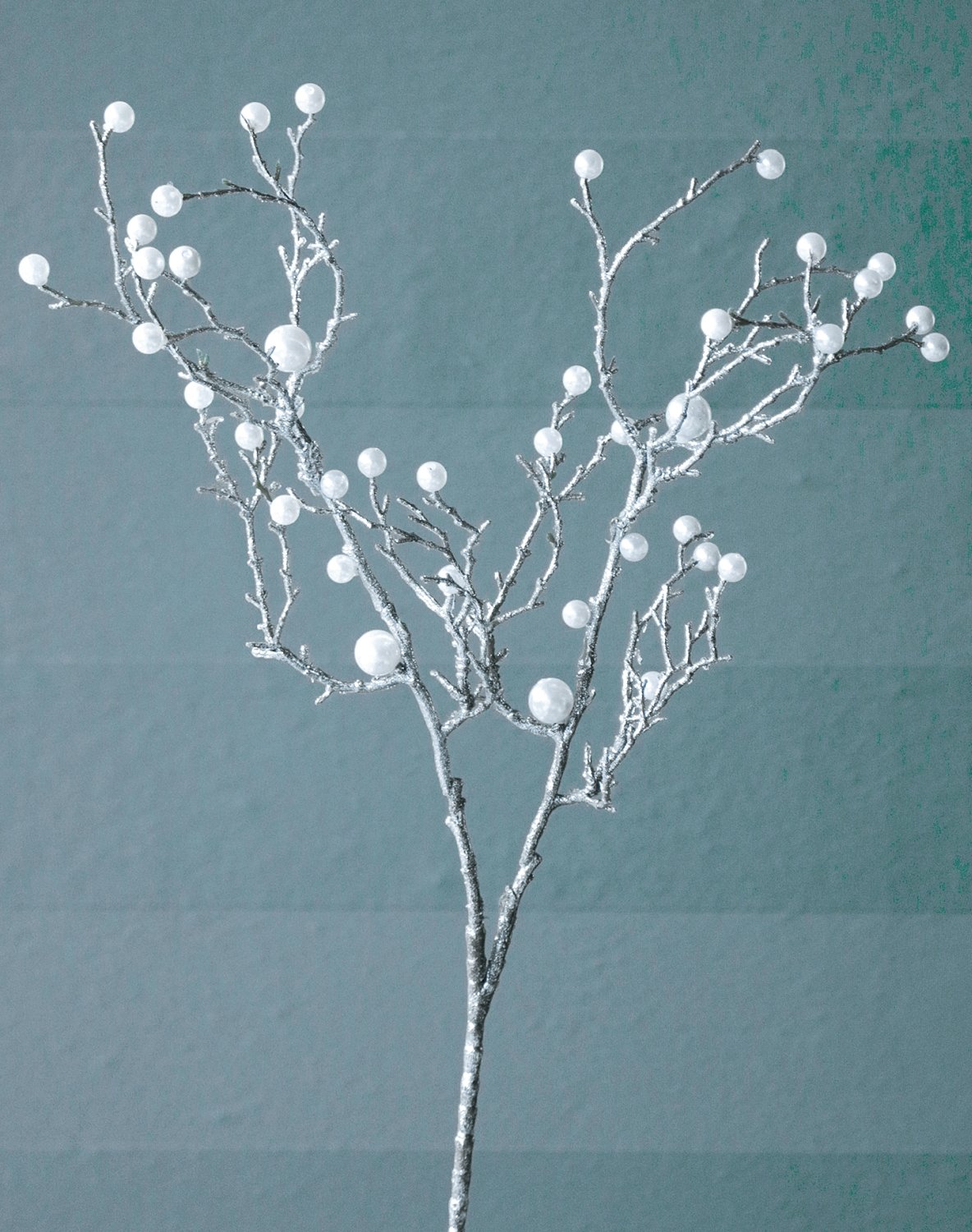 1904 996 a3 Искусственный спрей для растений с жемчугом, 74 см, серебристый H-andreas  - Вид №1