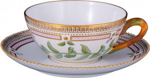 71311 Royal Copenhagen Чашка чайная с блюдцем 220мл "Флора Даника" Фарфор