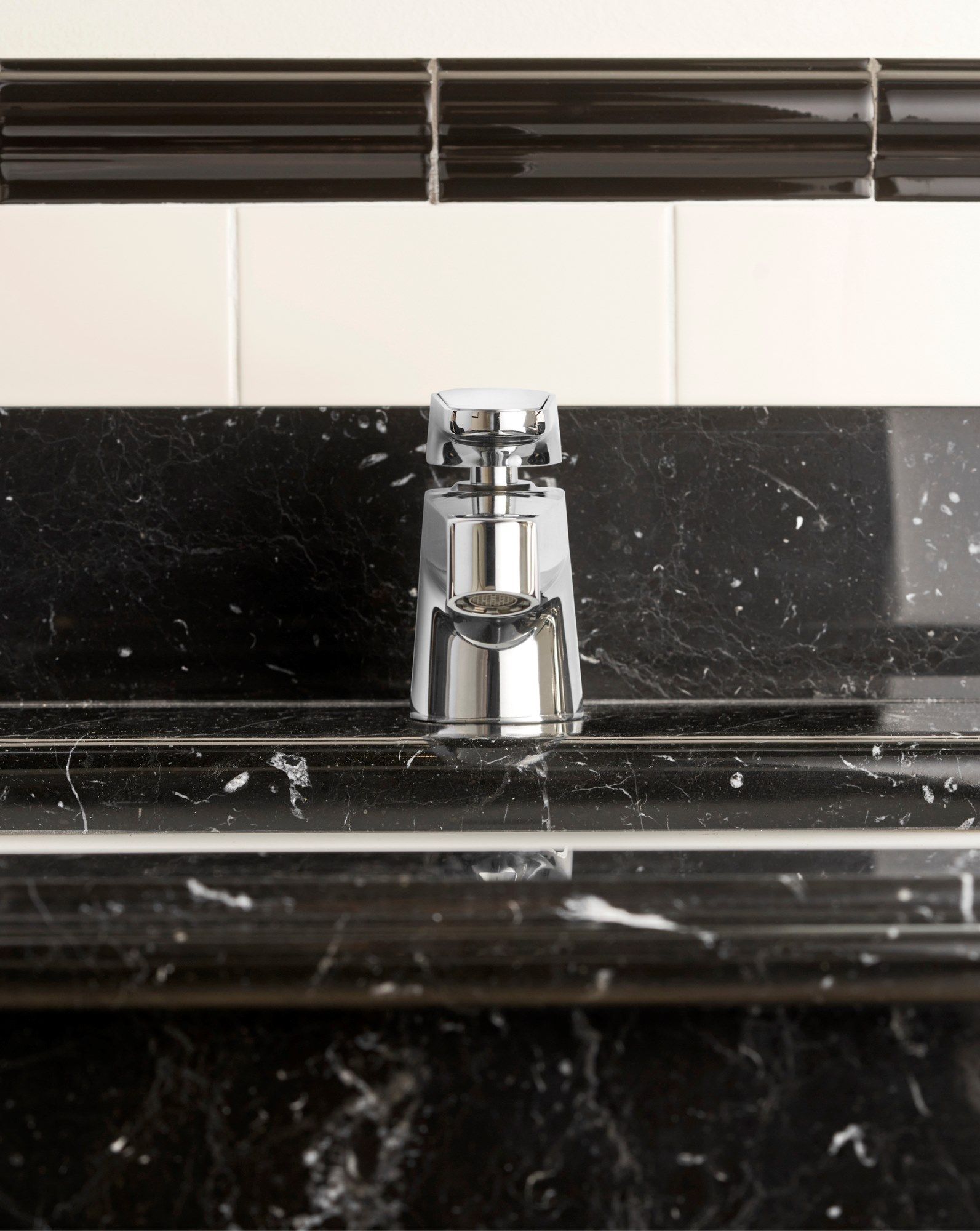 Смеситель для раковины Devon&Devon Twenties ARCH-00019648 - Вид №1