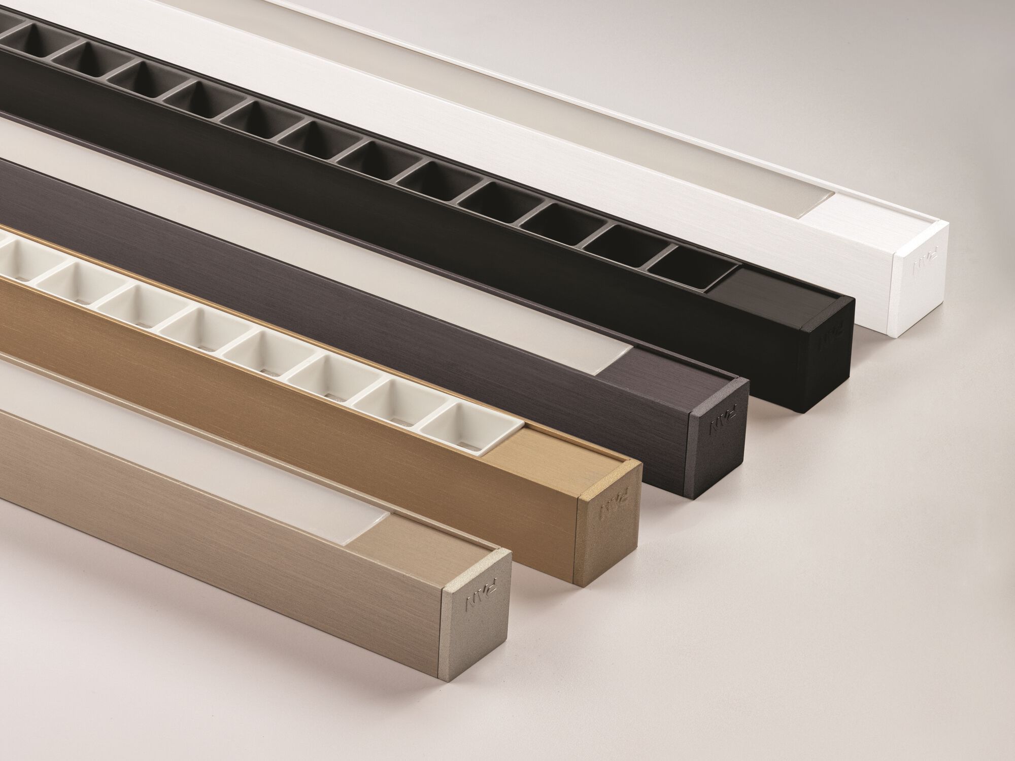 Алюминиевый светодиодный торшер PAN Maya Micro ARCH-00083911 - Вид №2