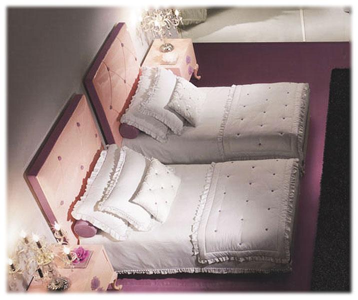 Кровать JULIAN HALLEY 420GS Couture