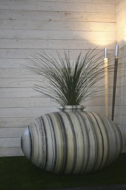 FranchiUmbertoMarmi Кашпо для общественных мест из мрамора Tjandi sun-id-1460881 - Вид №2