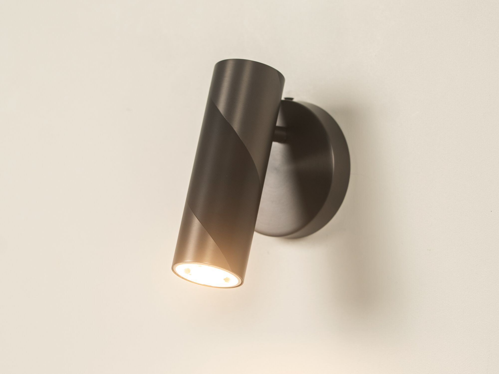 Латунь регулируемый светодиодный настенный светильник CVL Luminaires Candy ARCH-00082067 - Вид №3