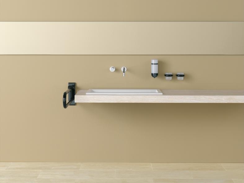 477.06.10005 Дозатор для жидкого мыла HEWI Serie 477/801  - Вид №20