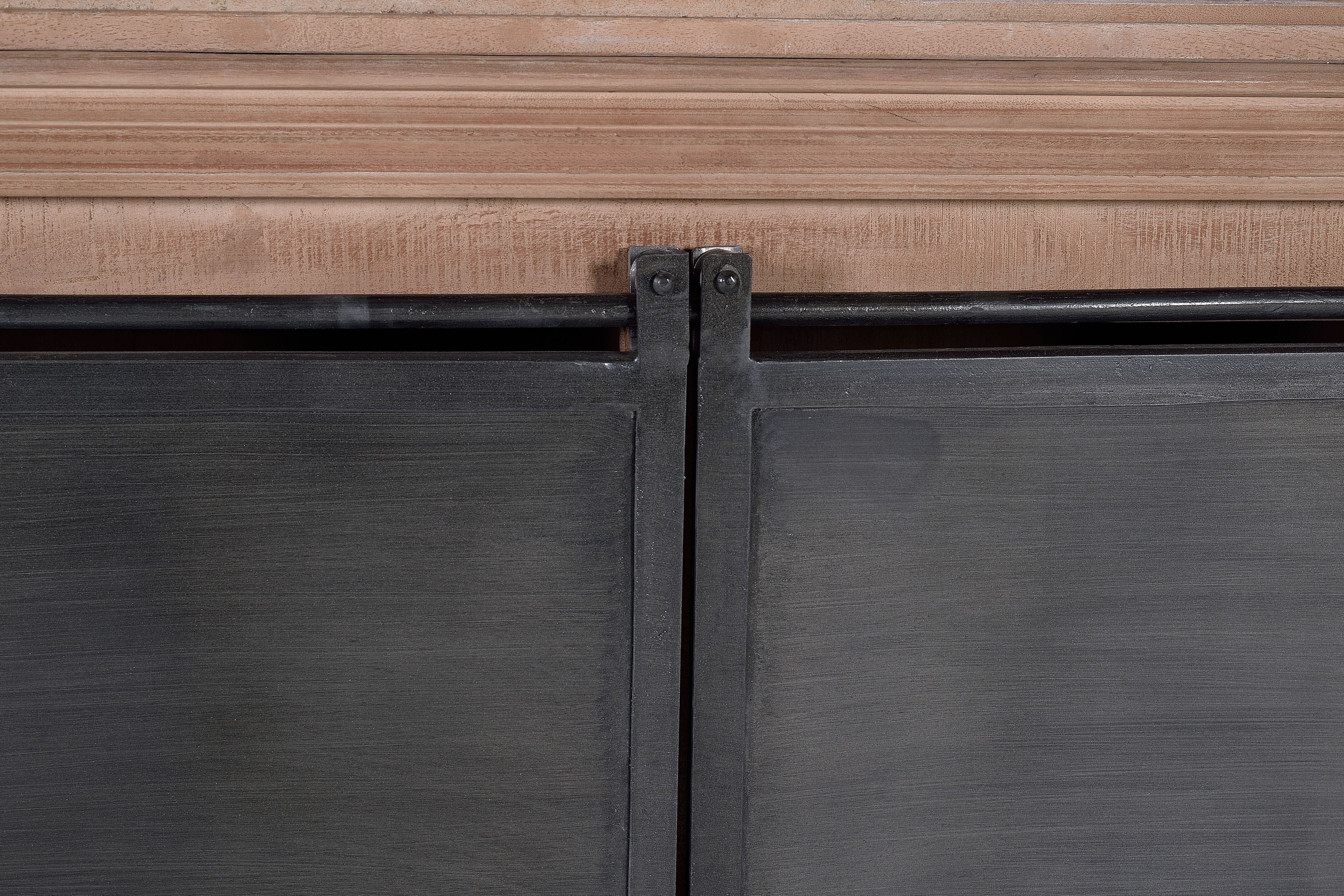 Шкаф из манго с выдвижными ящиками и дверцами Giner y Colomer Industrial ARCH-00103734 - Вид №2