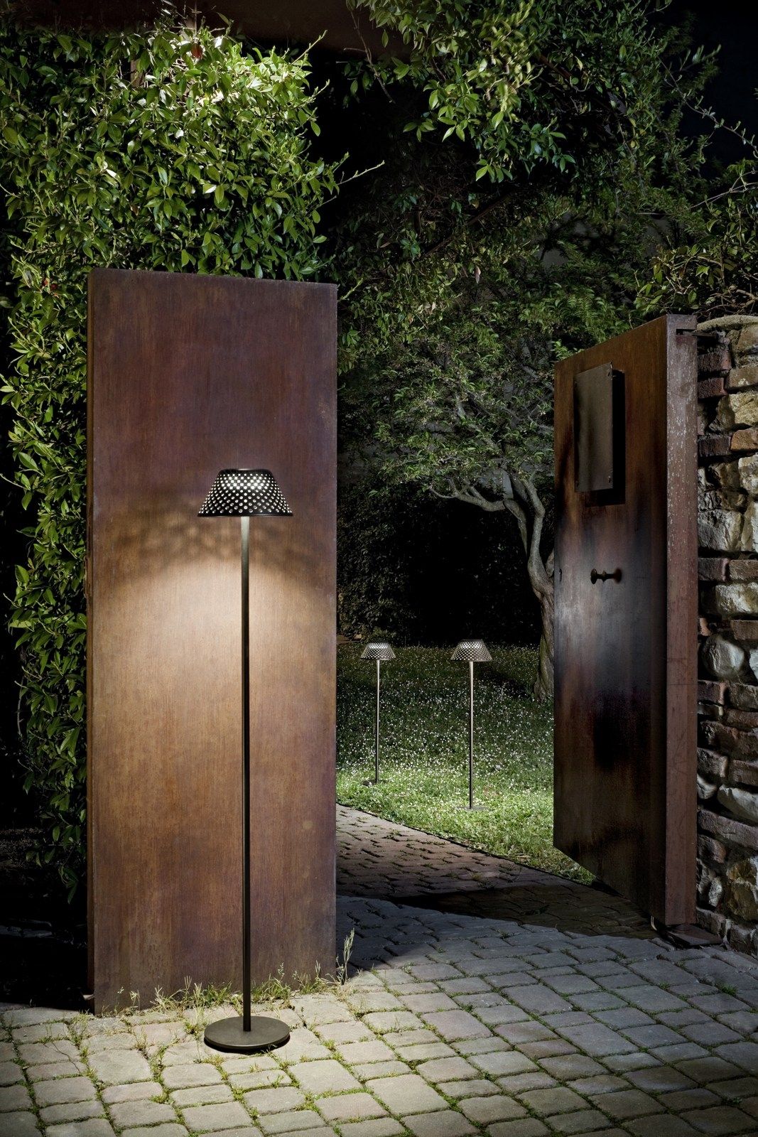 Алюминиевый светодиодный торшер Platek сетка ARCH-00038130