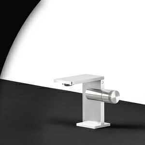 Смеситель для раковины AICO AIC1L серебристый глянцевый