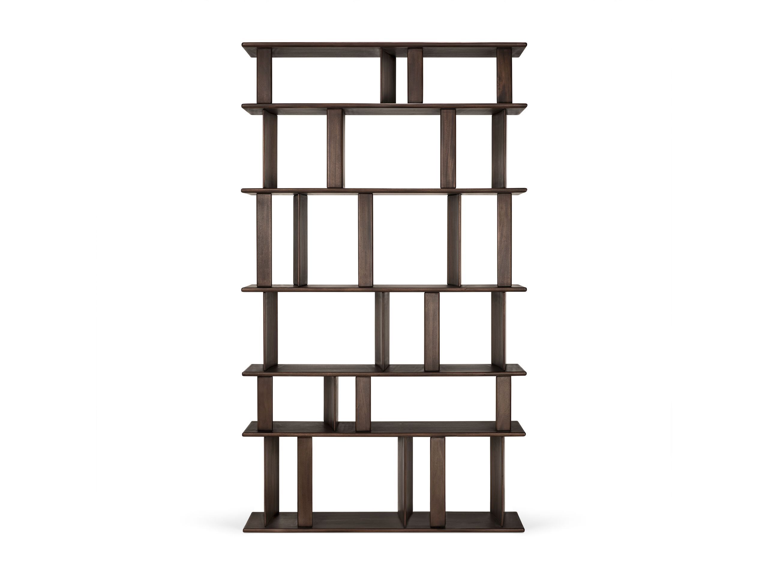 Отдельно стоящий книжный шкаф из красного дерева Ethnicraft BLOCK ARCH-00148771