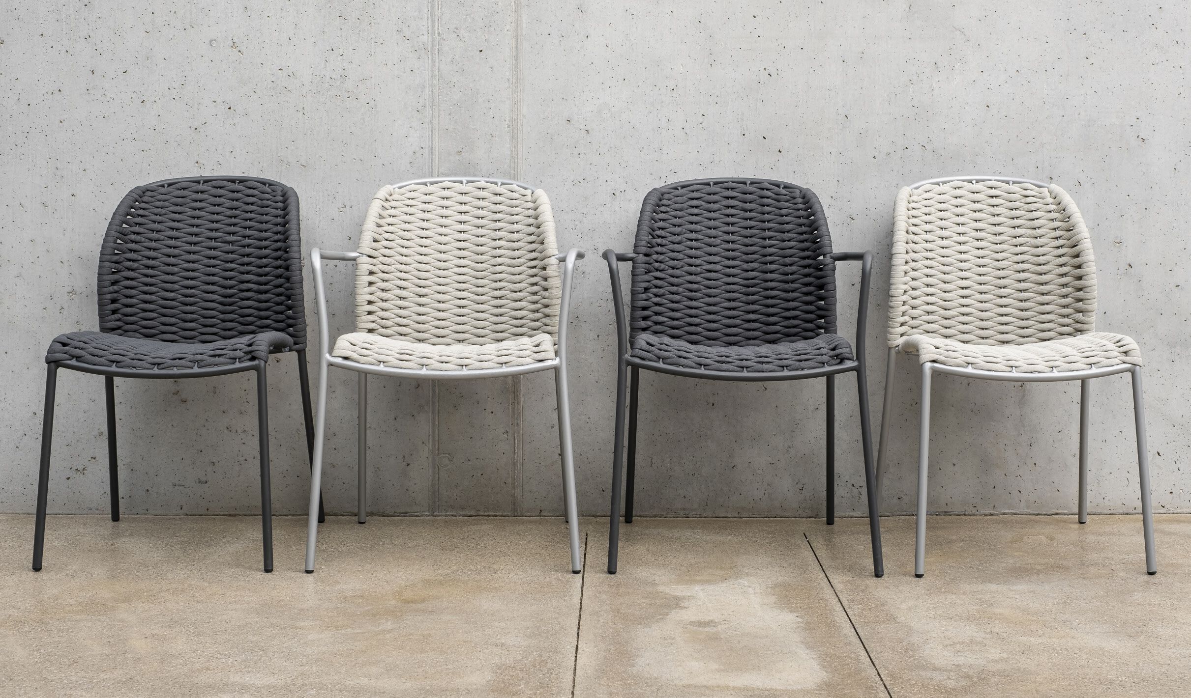 Штабелируемый садовый стул с подлокотниками DRIGANI Slick ARCH-00011092 - Вид №1