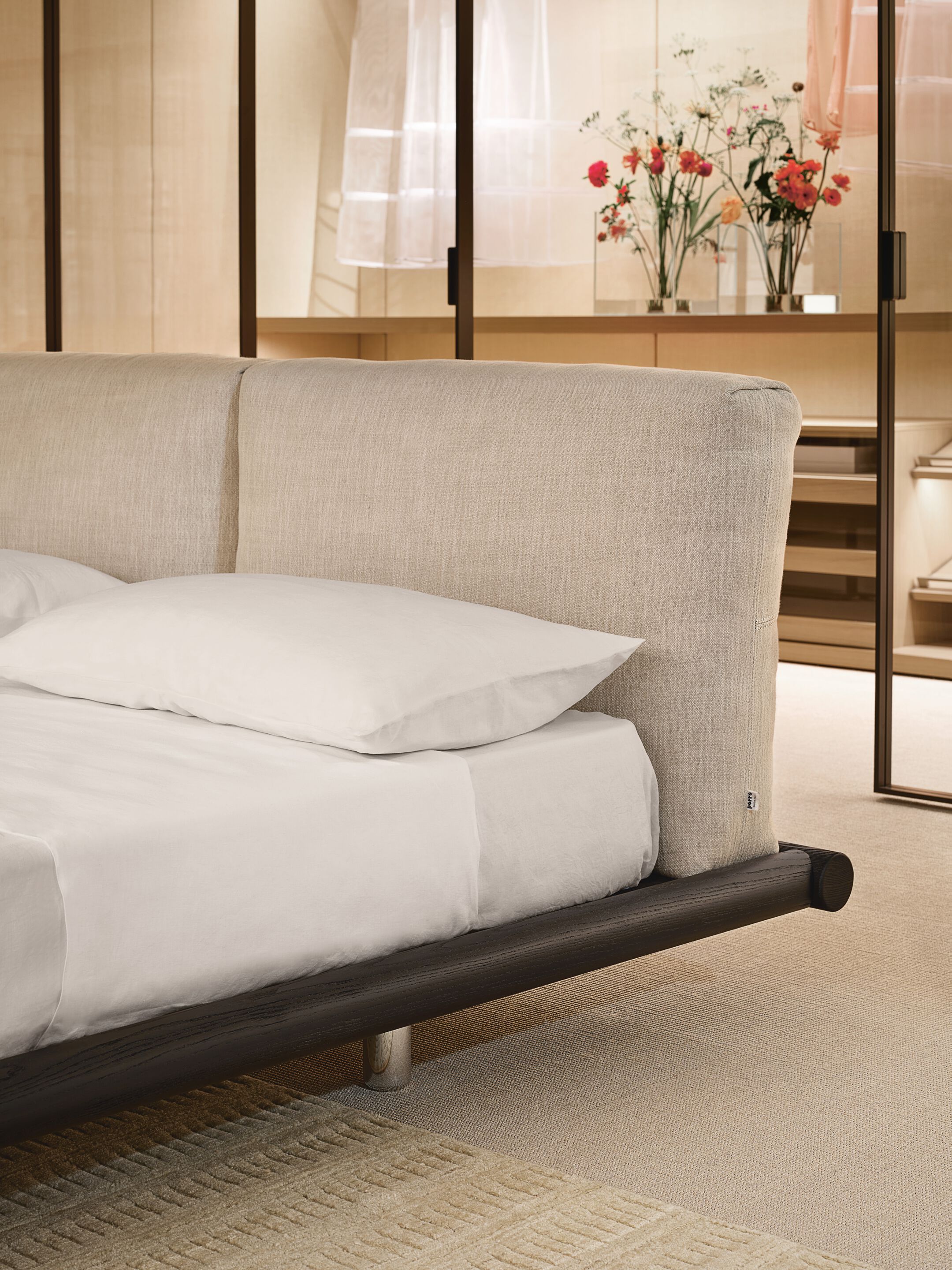 Двуспальная кровать с мягким изголовьем Porro IRO ARCH-00029472 - Вид №11