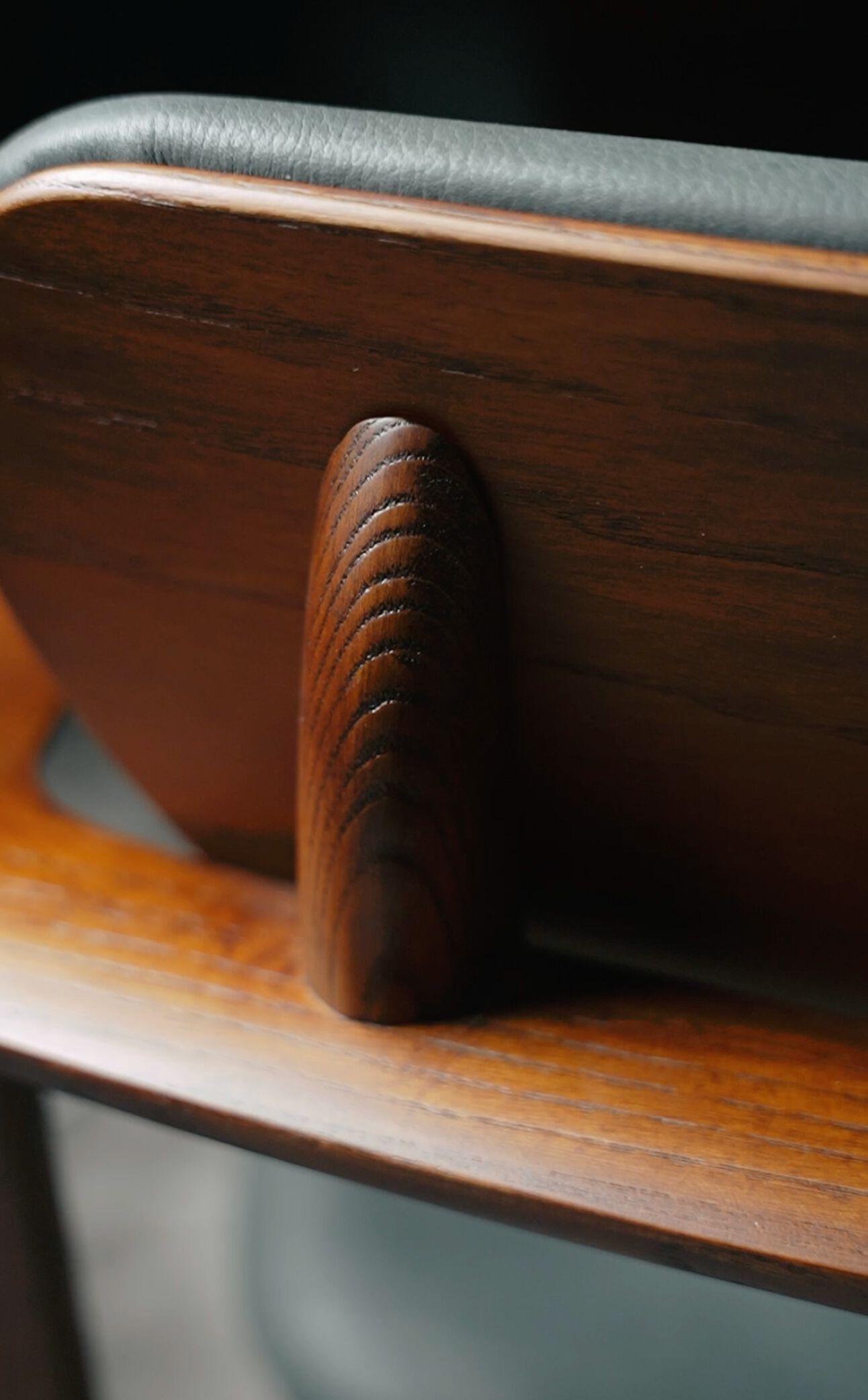 Кожаное кресло с подлокотниками Borzalino REGINA ARCH-00124379 - Вид №9