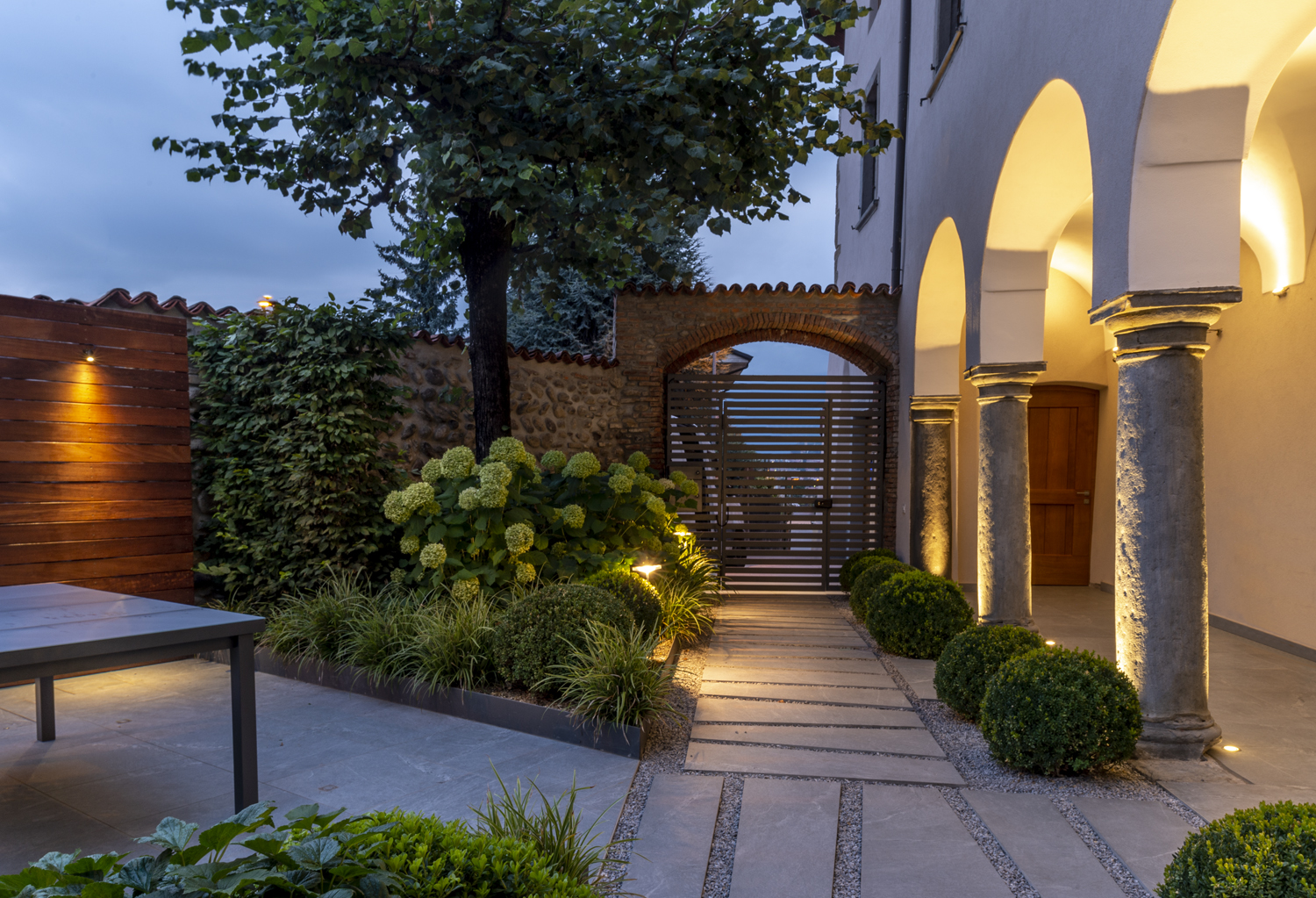 8301101 Встраиваемый в пешеходный пол Platek MICRO  MICRO - 4 LED RGBW 121° - Вид №15