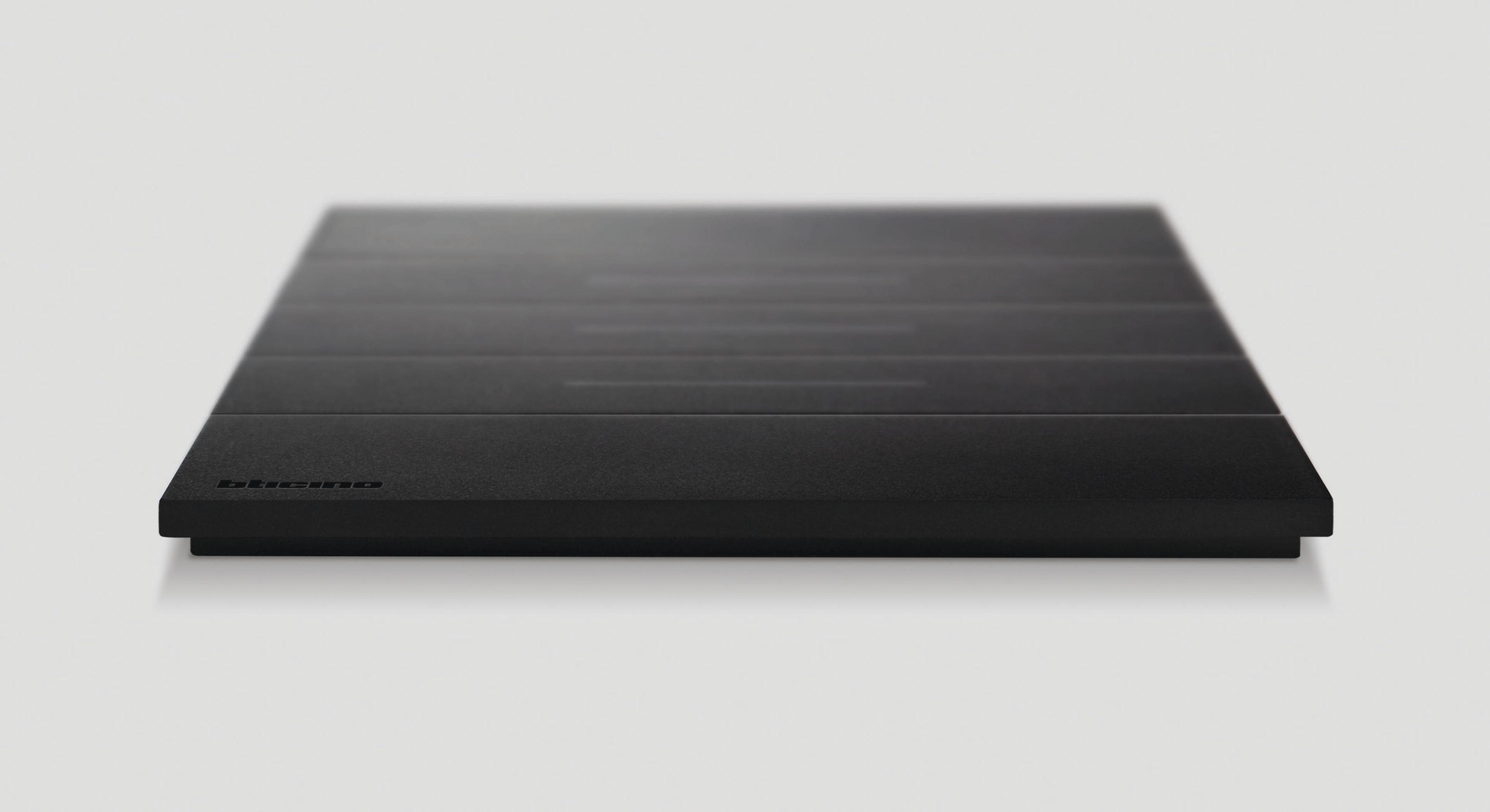 Традиционная и связанная гражданская серия BTICINO LIVING NOW ARCH-00151831 - Вид №9