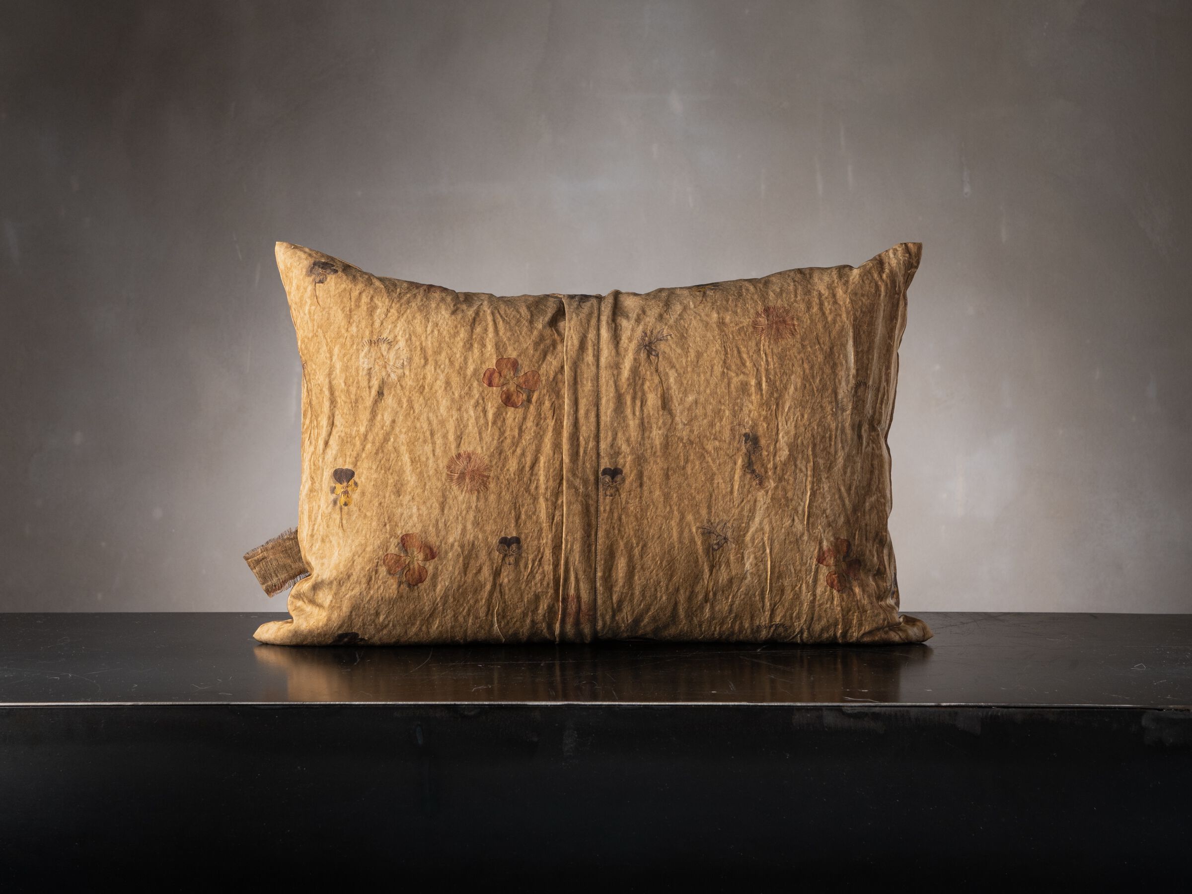 Прямоугольная подушка из вискозы и хлопка The House of Lyria ABDIA ARCH-00071220 - Вид №1