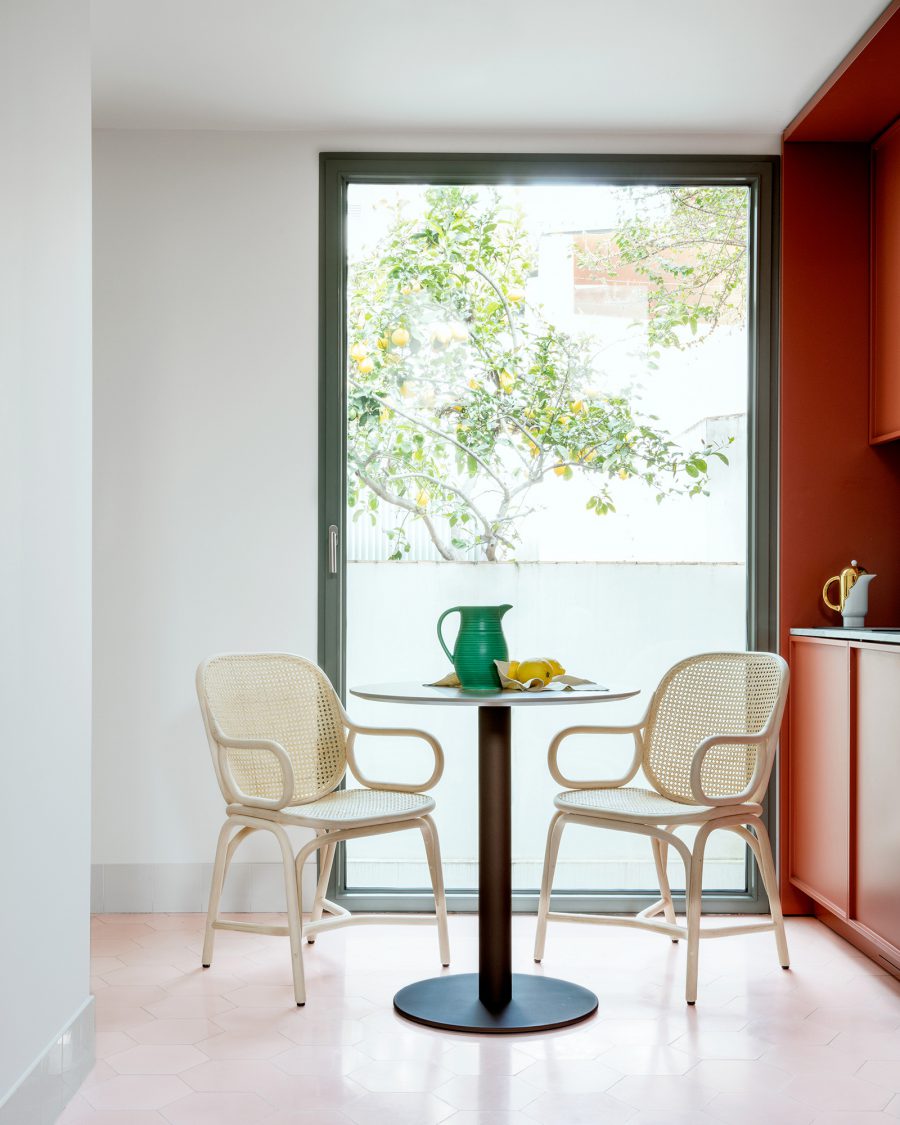 089354 Обеденное кресло Expormim Frames