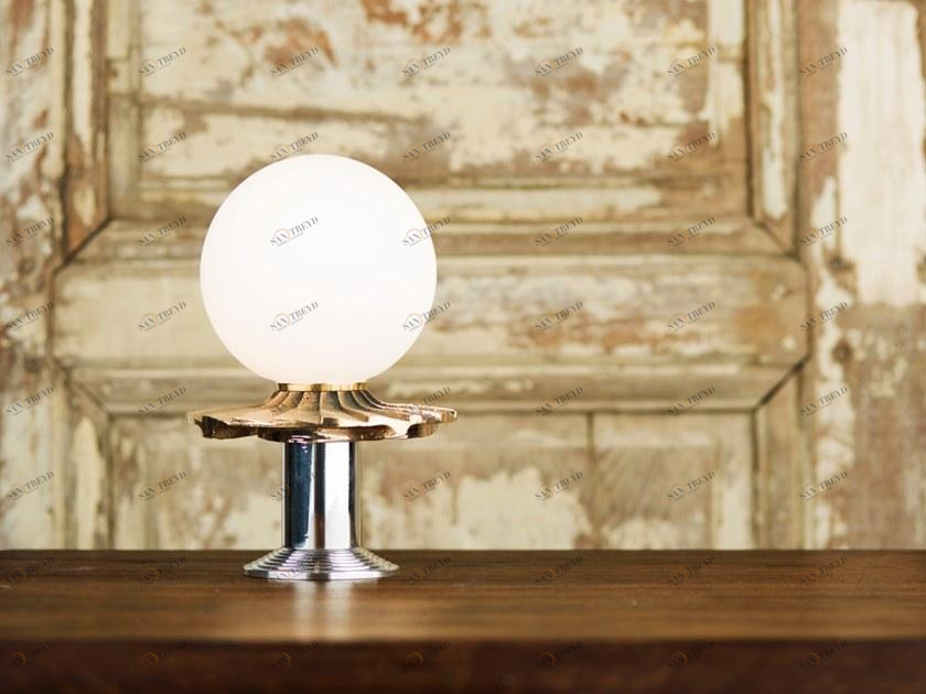 Pascal & Philippe Настольная лампа с отраженным светом из алюминия Pezzi unici sun-id-1358403