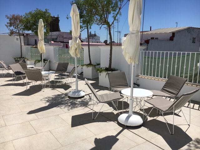 Стальной круглый садовый стол iSimar ARCH-00122188 - Вид №1