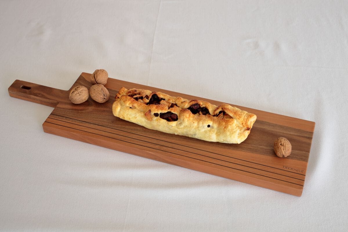 Прямоугольная сервировочная доска из грецкого ореха с ручкой Deodara Linear ARCH-00073836 - Вид №10