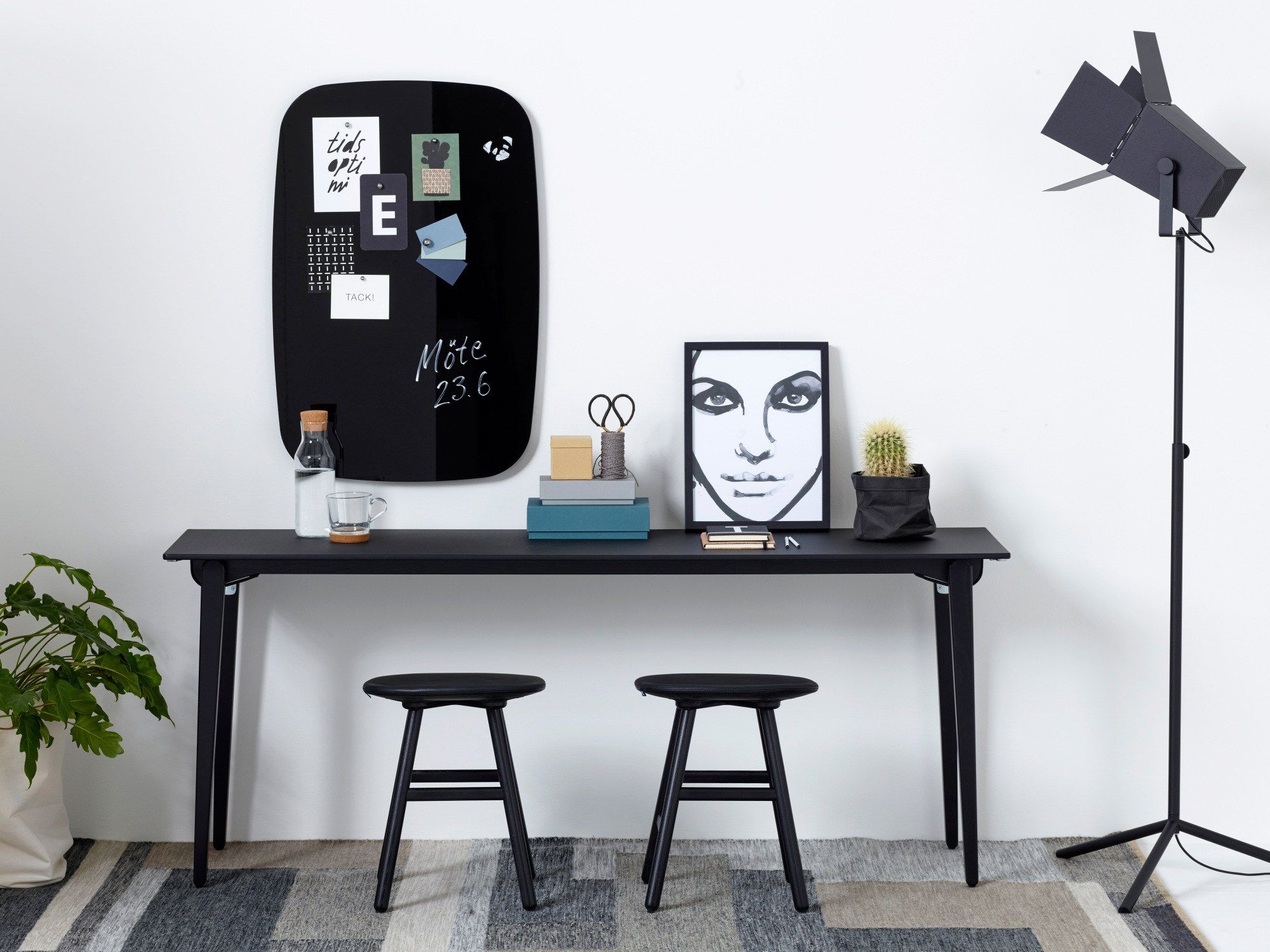 Деревянный низкий стул Karl Andersson ARCH-00058752