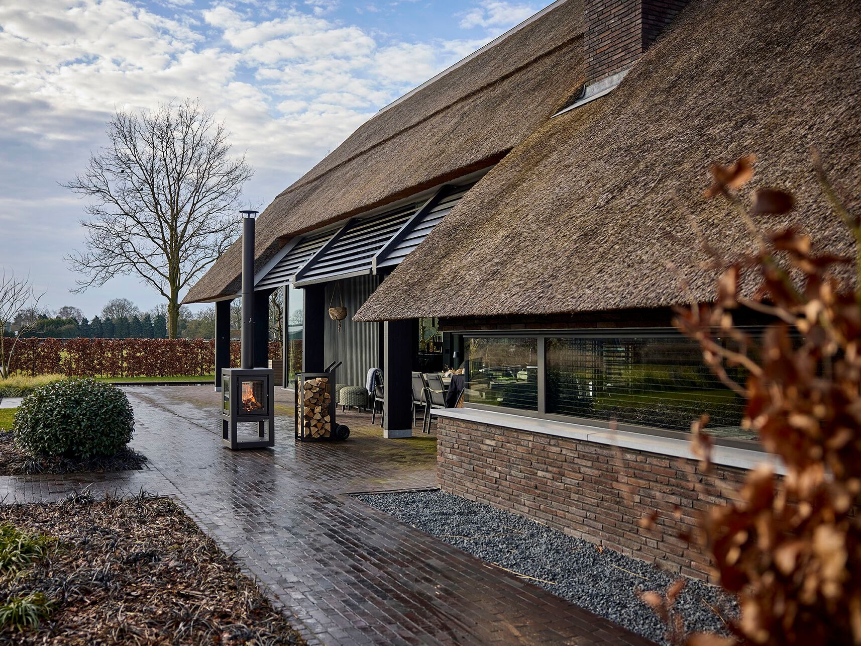 Открытый камин из нержавеющей стали RB73 Quaruba ARCH-00036877 - Вид №2